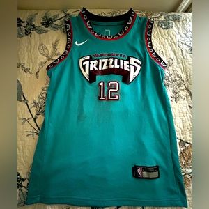 OVER 50% OFF Ja Morant grizzlies jersey great for back to school